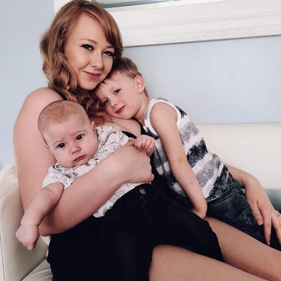 Meet your Posher, Katie - Picture 6 of 10